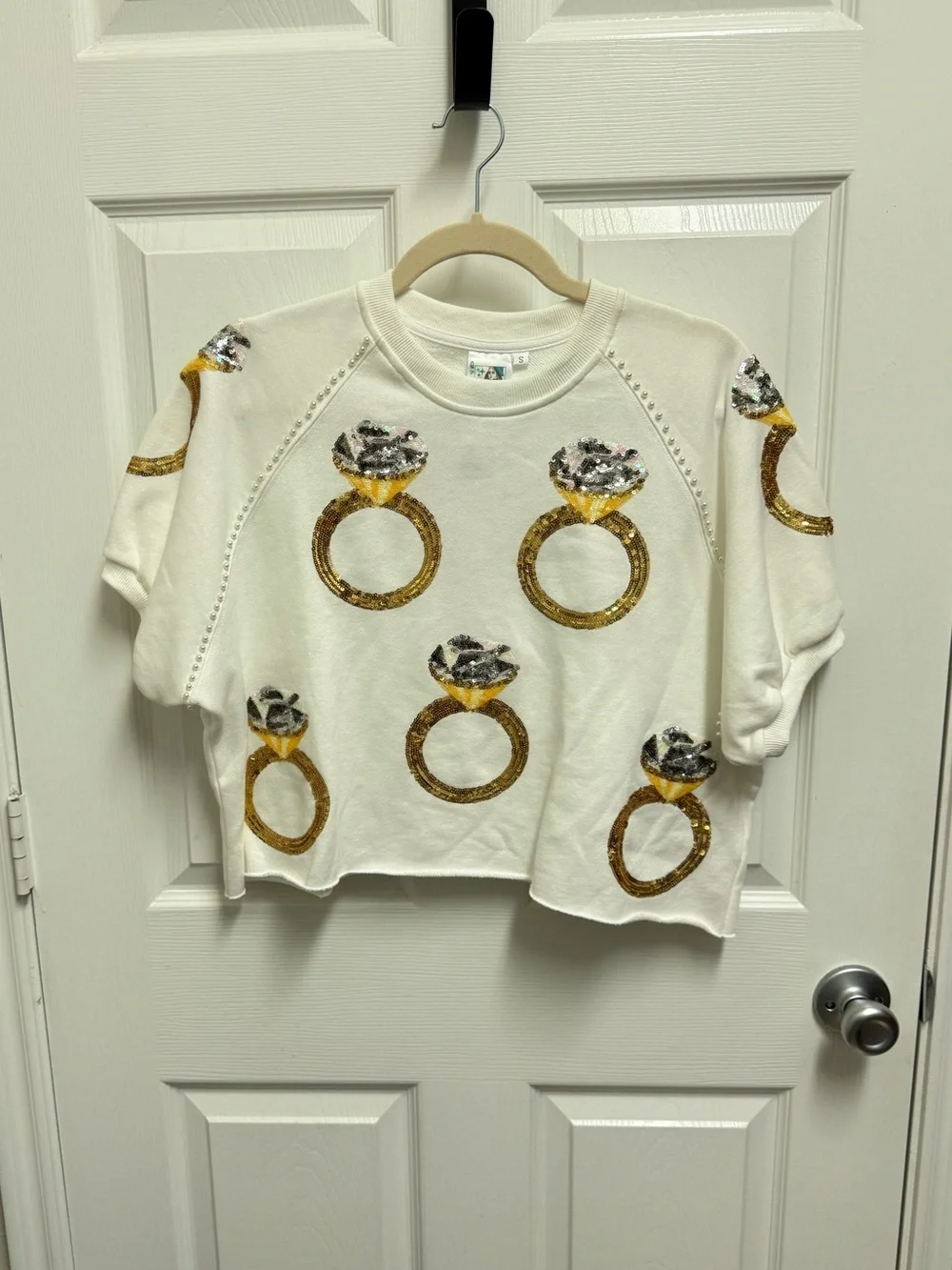 NWT Queen of Sparkles White Ring Cropped Sweater Top - Picture 1 of 9